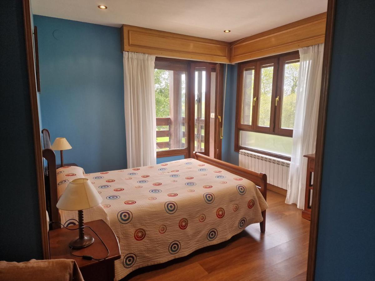 Bera  Hostal Lizuniaga מראה חיצוני תמונה
