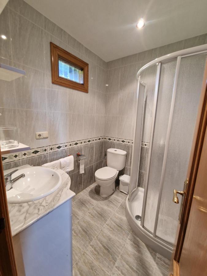 Bera  Hostal Lizuniaga מראה חיצוני תמונה