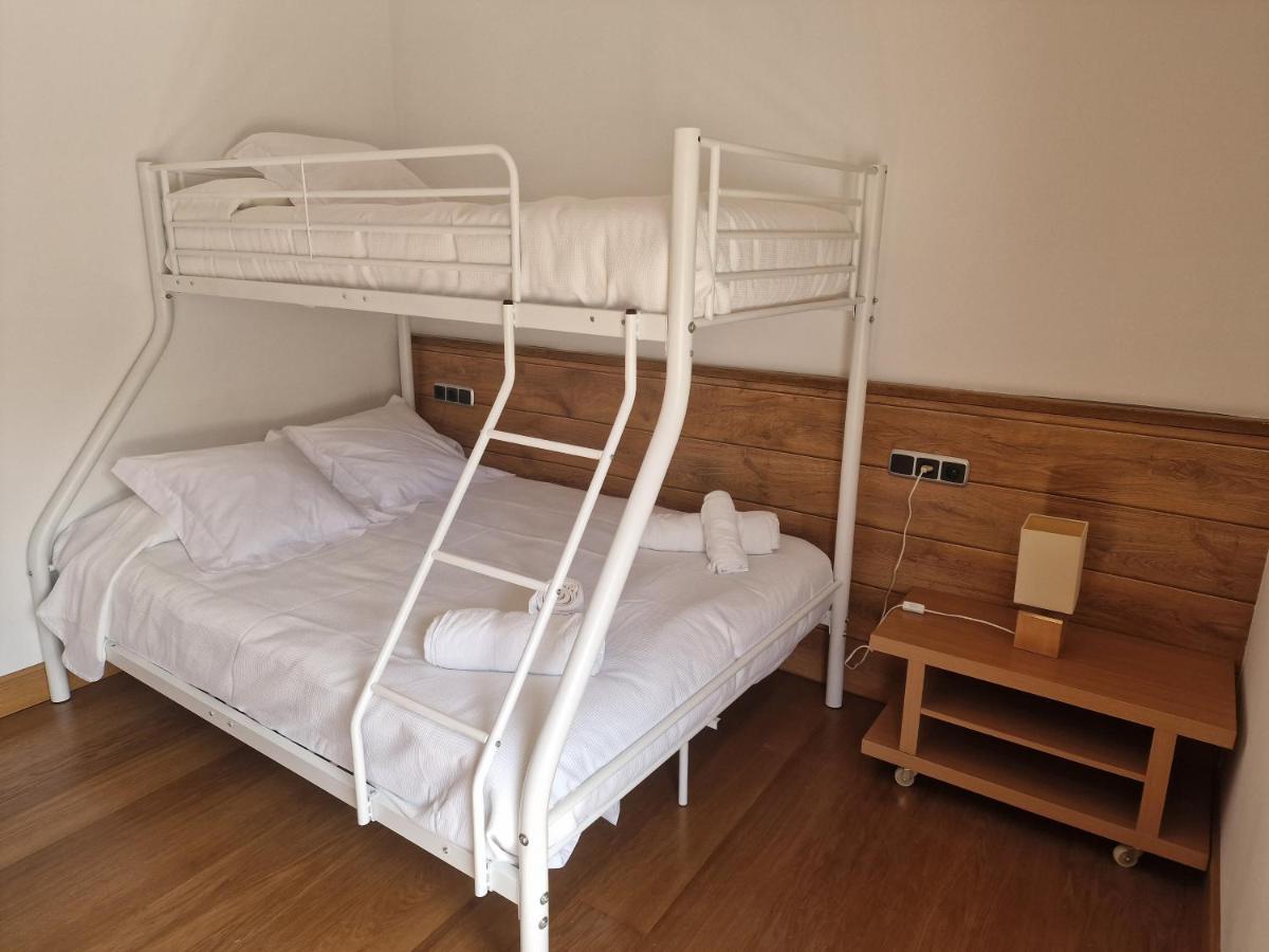 Bera  Hostal Lizuniaga מראה חיצוני תמונה